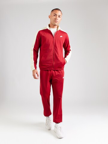 Nike Sportswear - Regular Fato de jogging 'CLUB' em vermelho: frente