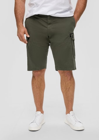 regular Pantaloni cargo di s.Oliver in verde: frontale