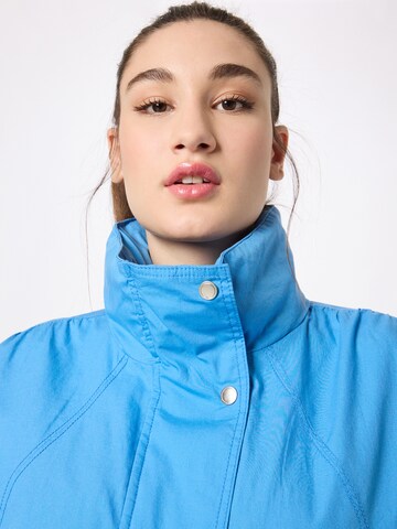 ESPRIT Jacke in Blau