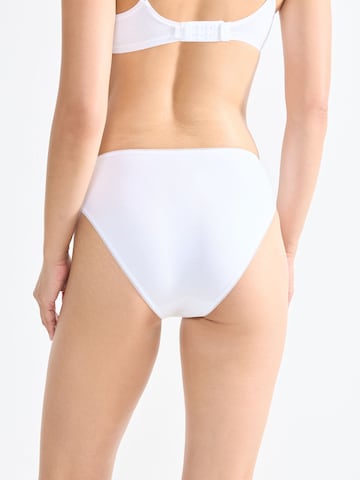Slip 'Pure Comfort' SLOGGI en blanc