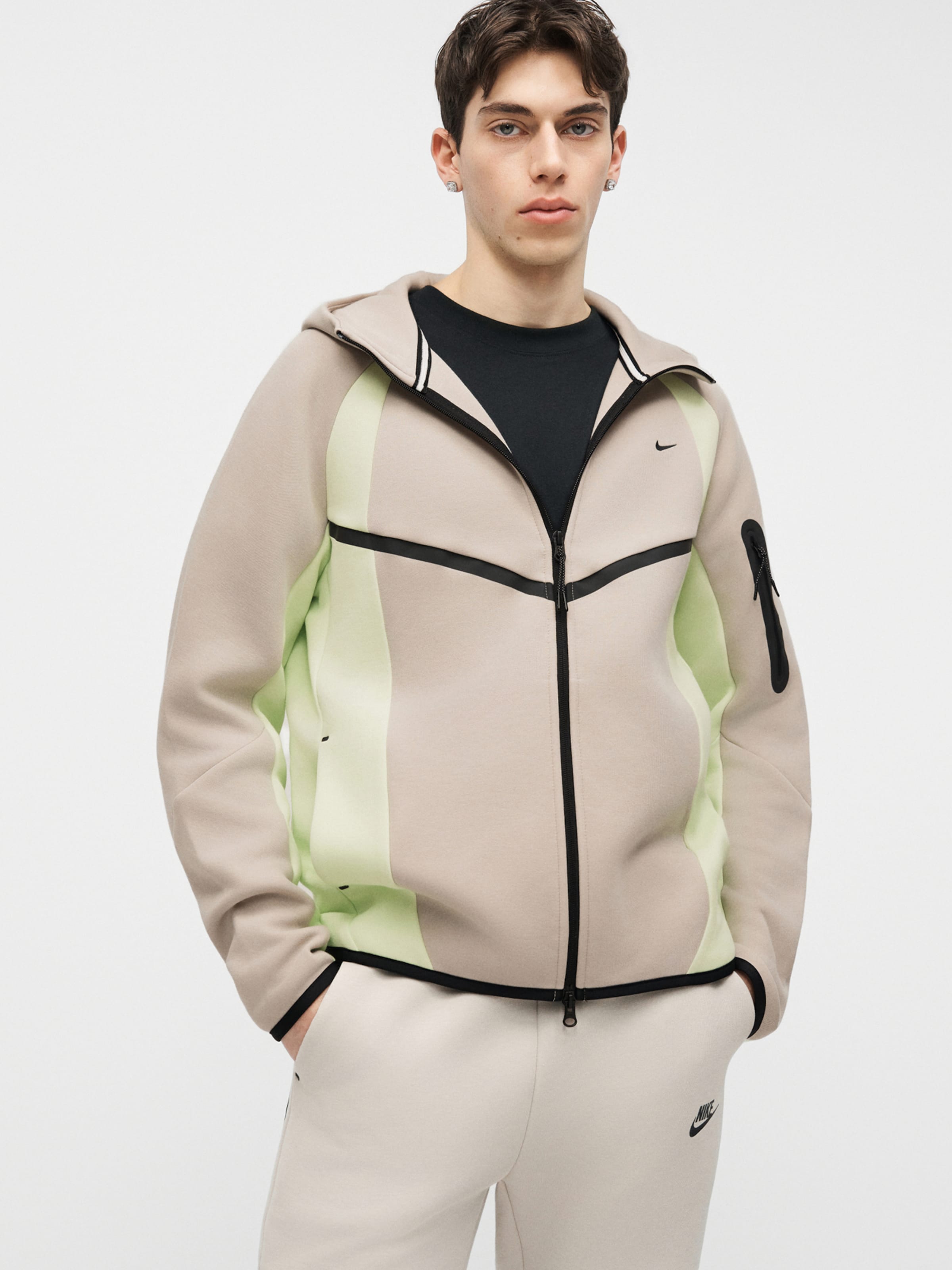 Nike Sportswear Zip-Up Hoodie 'TECH FLC PRO' in Beige | ABOUT YOU