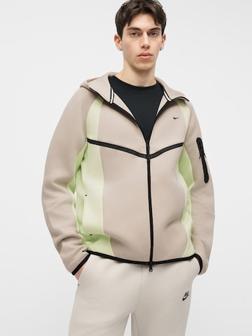 Veste de survêtement 'TECH FLC PRO' Nike Sportswear en beige