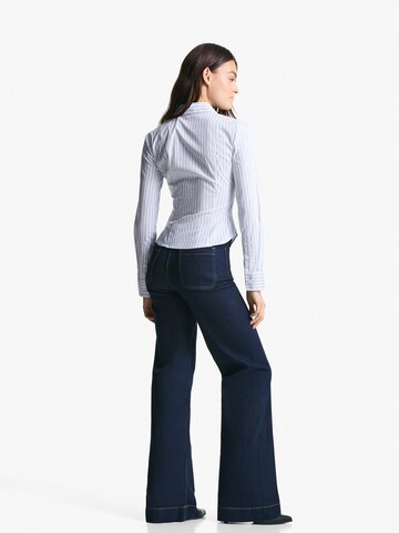 Chemisier Bershka en bleu