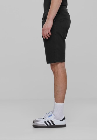 2Y Premium Regular Shorts in Schwarz