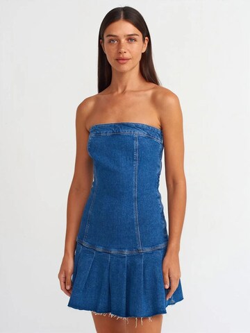 Dilvin Jurk in Blauw: voorkant