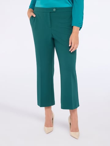 évasé Pantalon Fiorella Rubino en vert