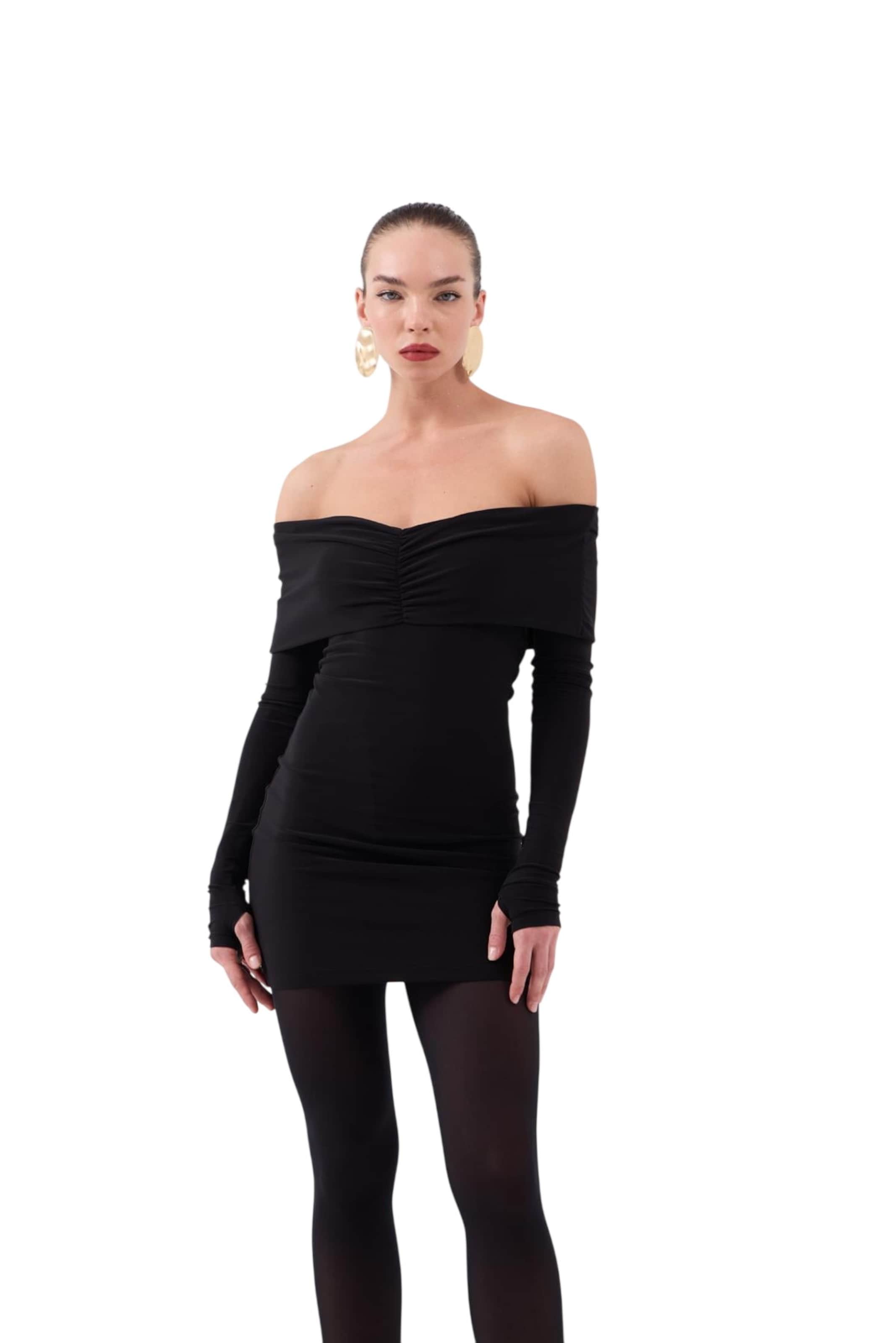 HOLLY LOLLY Kleid in Schwarz: Vorderseite