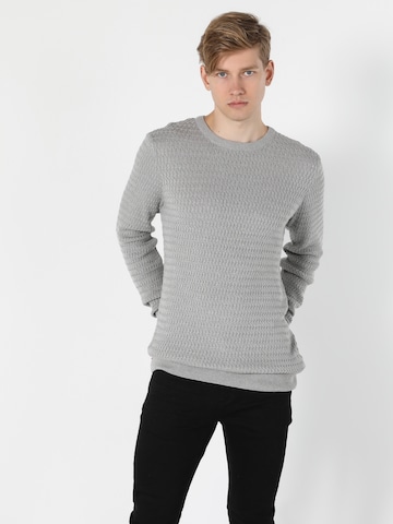 Colin's Trui in Grijs