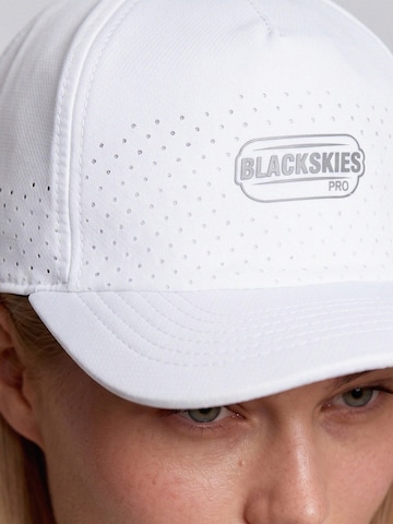 Blackskies Athletic Cap 'Pro Focus' in White