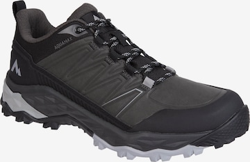 MCKINLEY Flats 'Tahsis' in Black: front