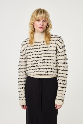 Pull-over Fabienne Chapot en blanc : devant