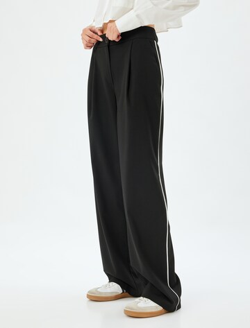 Koton Loosefit Broek in Zwart: voorkant