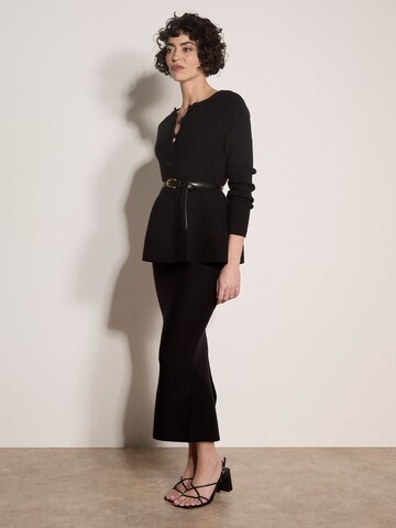 Apricot Peplum Hem Knit Cardigan ' ' in Schwarz