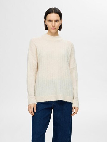 Pull-over 'MALINE' SELECTED FEMME en beige : devant