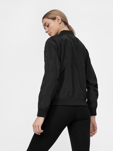 4F Outdoor Jacket in Black