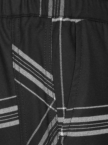 Regular Pantaloni de la STREET ONE pe negru