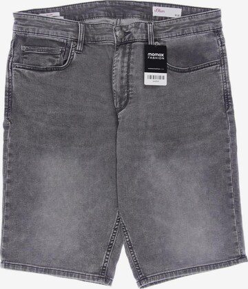 QS Shorts in 32 in Grey: front