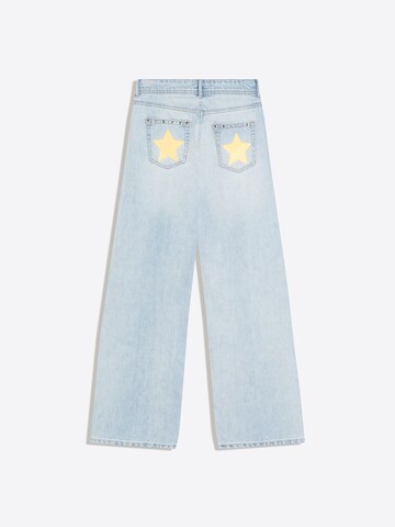 Bershka Loosefit Jeans in Blau