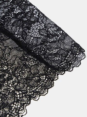 GUESS Negligée 'Vanessa' in Schwarz