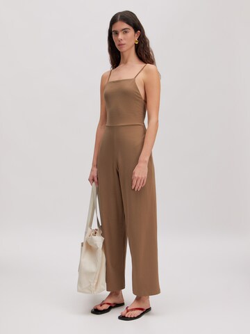 EDITED Haalari 'Noor' värissä ruskea