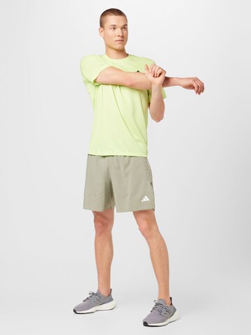 ADIDAS PERFORMANCE Regular Sportshorts 'Train Icons 3-Stripes' in Grün