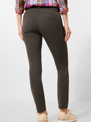 STREET ONE Slimfit Broek in Bruin