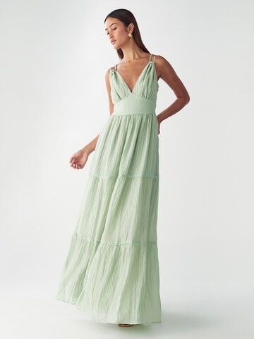 Willa Evening dress in Green