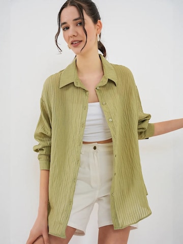Bigdart - Camisa em verde: frente