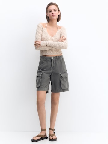 Pull&Bear Loosefit Shorts in Grau