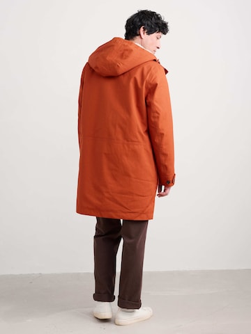 Seasalt Cornwall Välikausitakki 'Tidesman' värissä oranssi