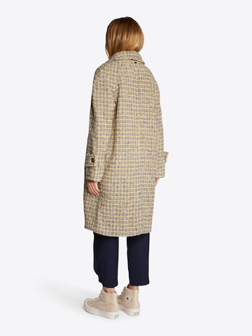 Rich & Royal Between-Seasons Coat in Yellow