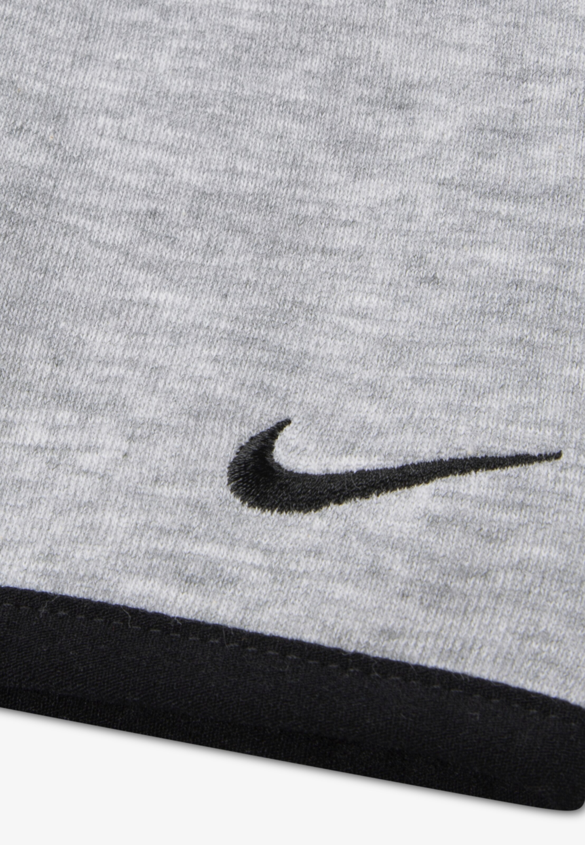 Nike Sportswear Jooksudress 'TECH FLEECE', värv must