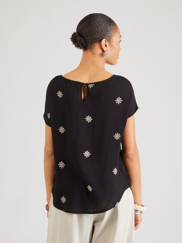 Hailys Pusero 'Fa44rine' värissä musta