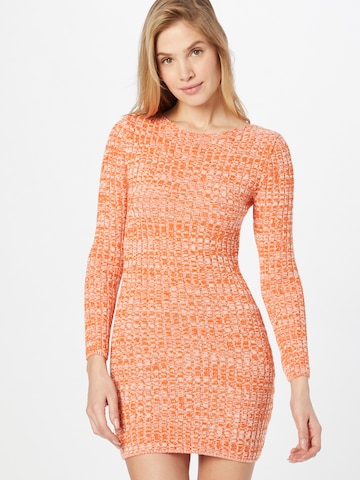 In The Style Stickad klänning 'SAFFRON' i orange: framsida