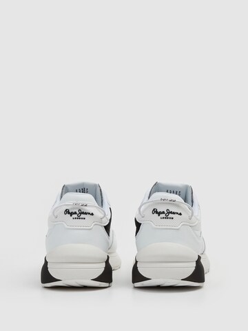 Pepe Jeans Sneaker 'Nº22 22 BASS' in Weiß