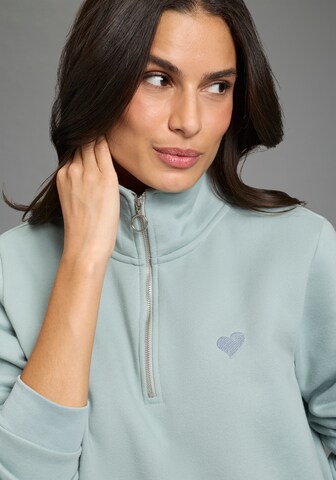 LAURA SCOTT Sweatshirt in Grün