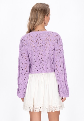 IZIA - Pullover em roxo