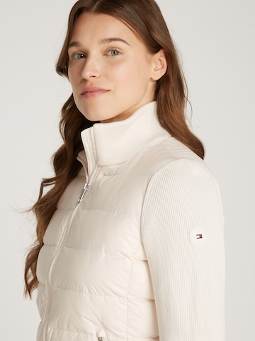 TOMMY HILFIGER Övergångsjacka i vit