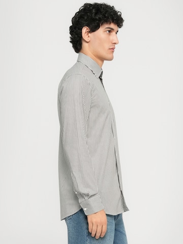 Michael Kors Regular fit Button Up Shirt in Brown