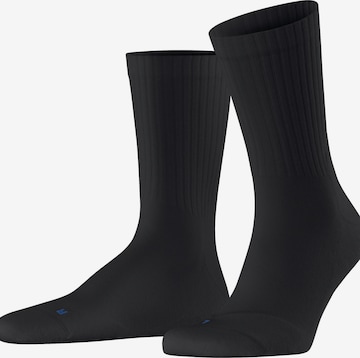 FALKE Socks 'Run Rib Crew' in Black: front