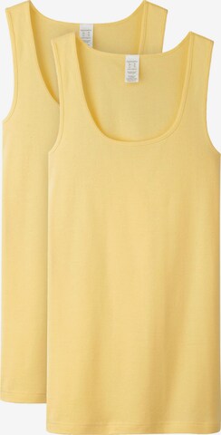 hessnatur Undershirt in Yellow: front