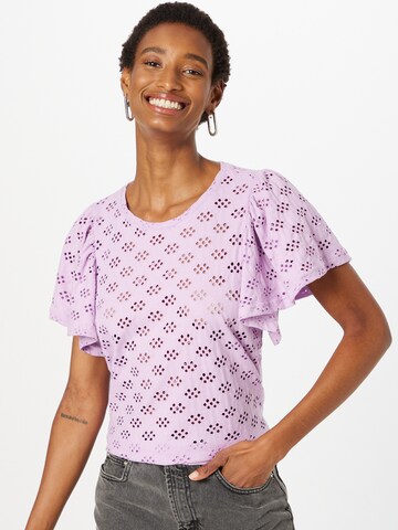 Freebird T-shirt 'Lottie' i lila: framsida