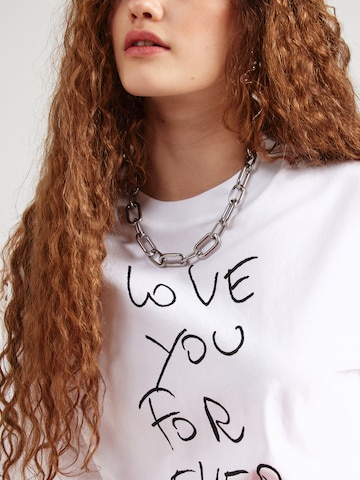 Fiorucci Тениска 'LoveYouForever' в бяло