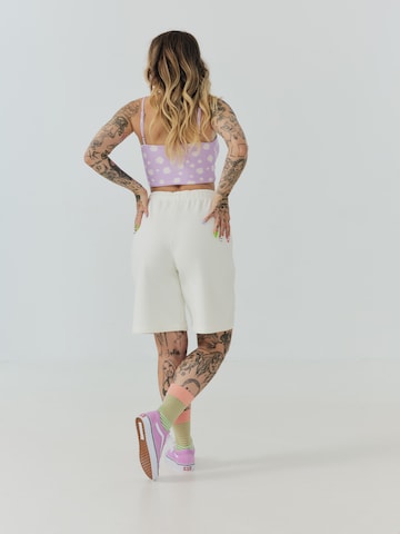 Regular Pantalon 'Tessa' ABOUT YOU x Sharlota en blanc