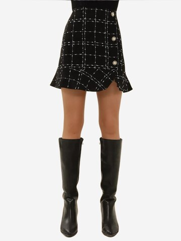 Hiccup Skirt in Black