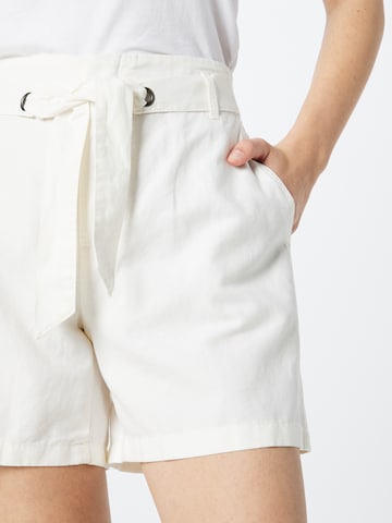 ESPRIT Широка кройка Панталон в бяло