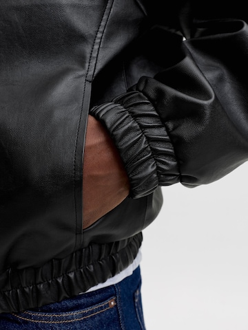 JACK & JONES Tussenjas in Zwart