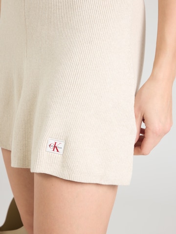 Calvin Klein JeansPletena haljina - bijela boja
