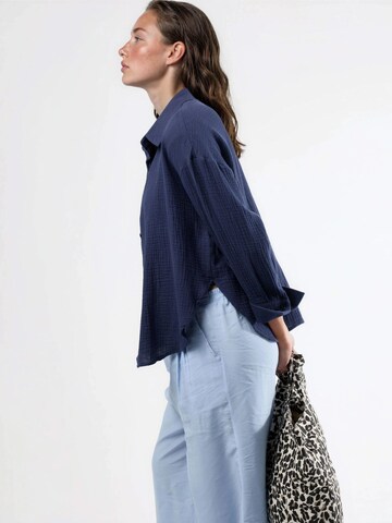 Busem Shirt in Blue