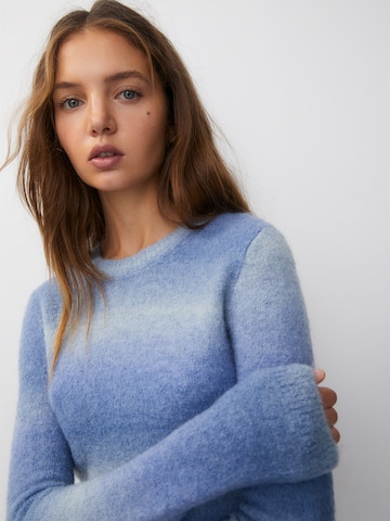 Pull&Bear Pullover in Blau